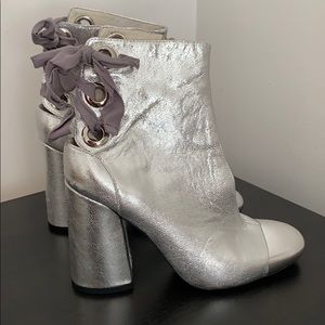 Jeffrey Campbell LF limited edition bootie
